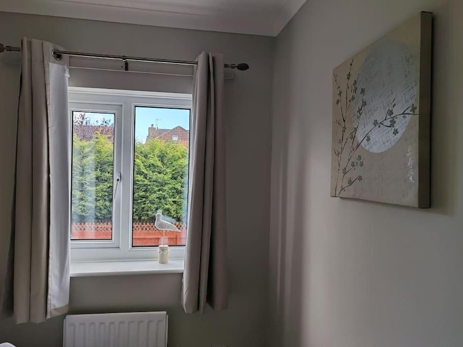 Modern Living In Hull Villa Кингстън ъпон Хъл Екстериор снимка